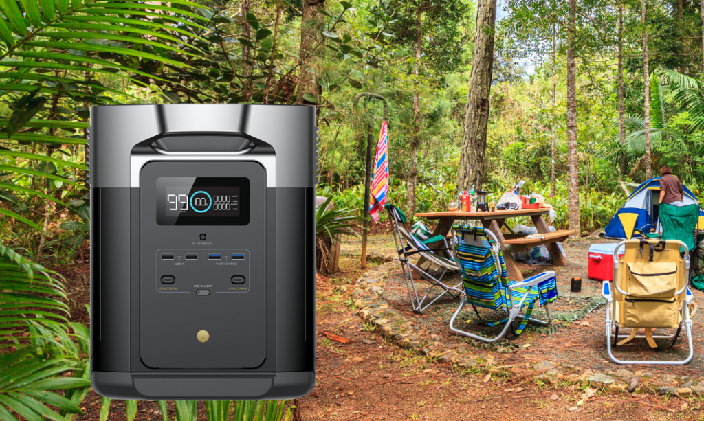 Portable power station with multiple AC outlets 